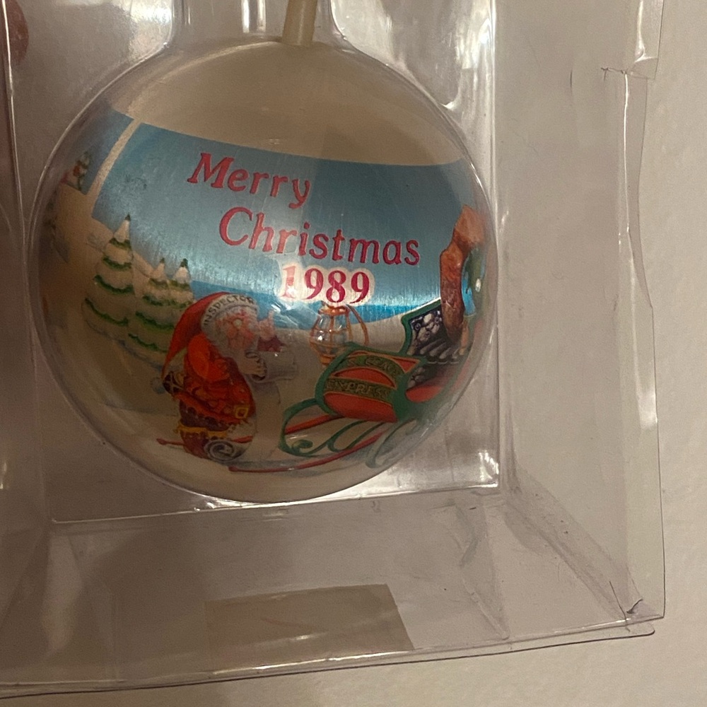 Disney World Blue and Pink Holiday Ornaments - Picture 5 of 7